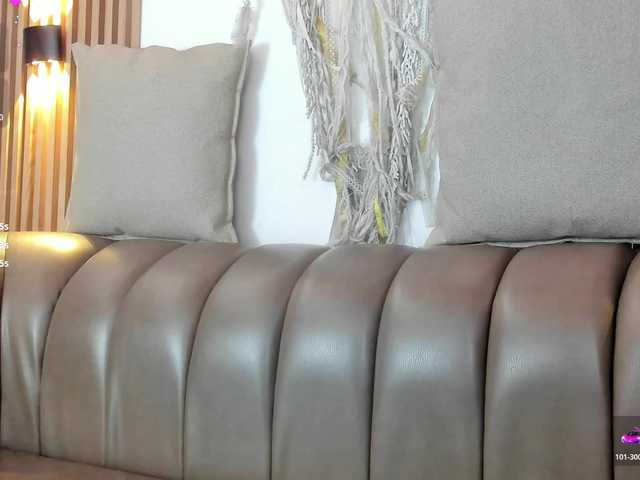 yasmin-dina live cam on BongaCams