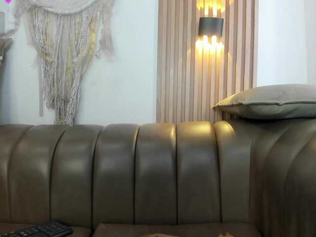 yasmin-dina live webcam show