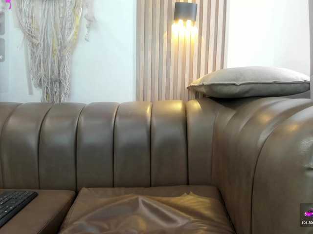 yasmin-dina live webcam show
