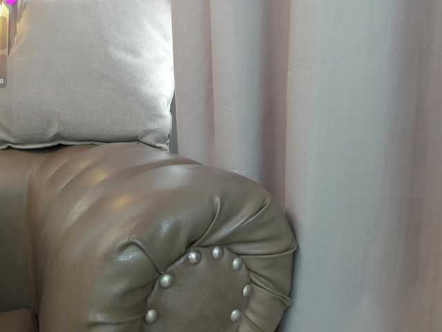 yasmin-dina live webcam show