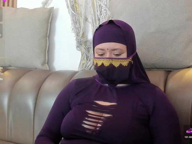 yasmin-dina live cam on BongaCams