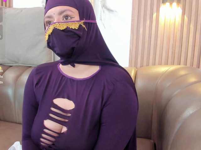 yasmin-dina cam belle