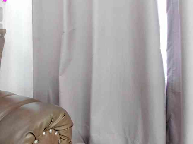 yasmin-dina webcam