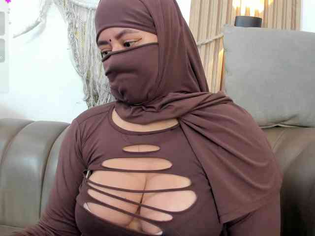 yasmin-dina webcam