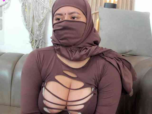 yasmin-dina webcam