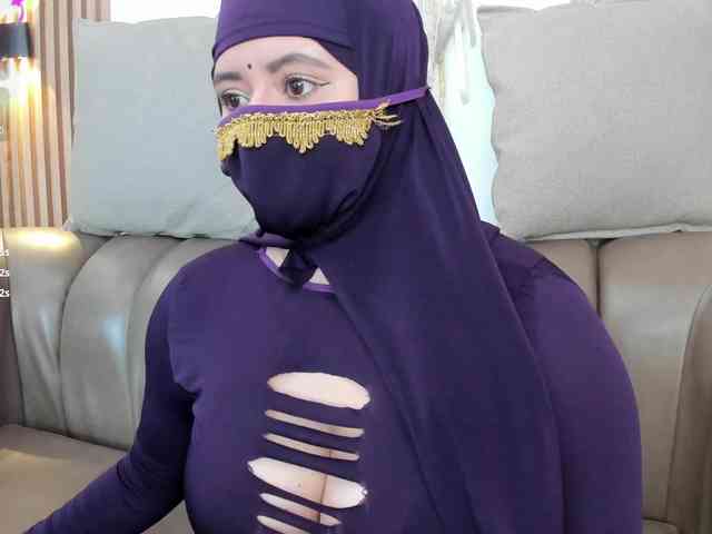 yasmin-dina