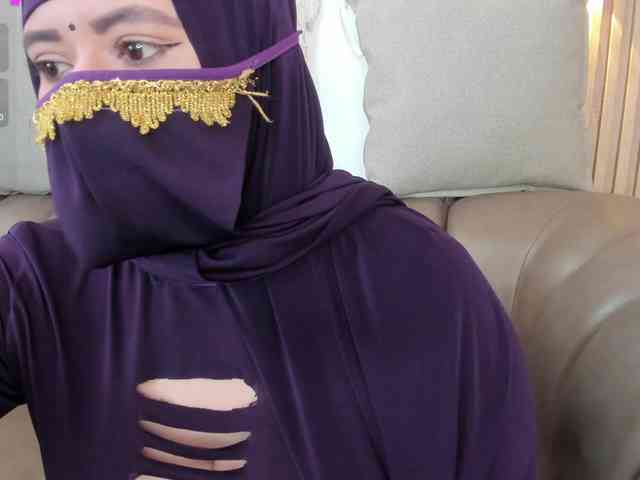yasmin-dina