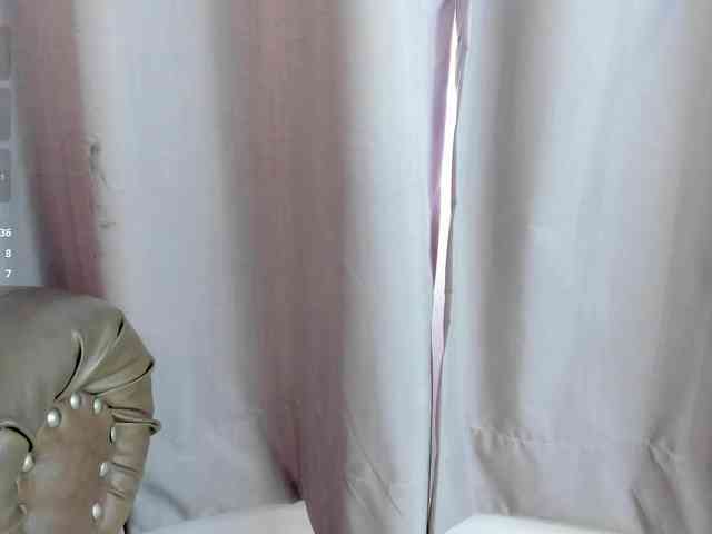 yasmin-dina webcam
