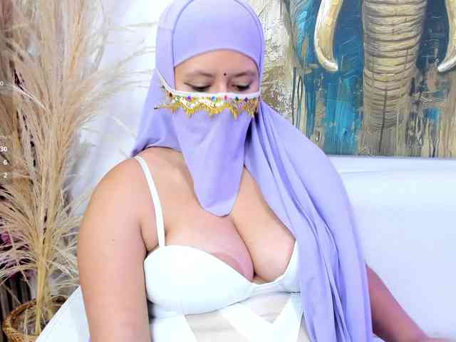 yasmin-dina webcam