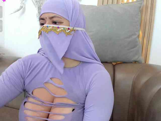 yasmin-dina webcam