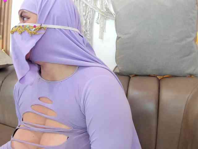 yasmin-dina