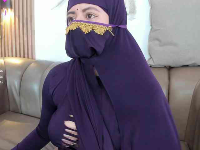 yasmin-dina