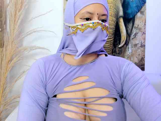 yasmin-dina webcam