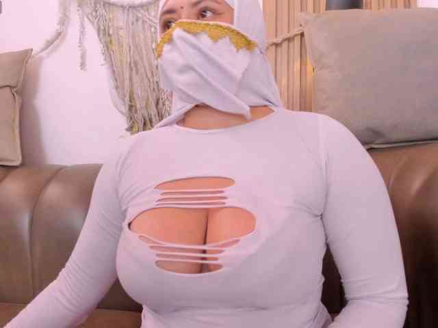 yasmin-dina webcam