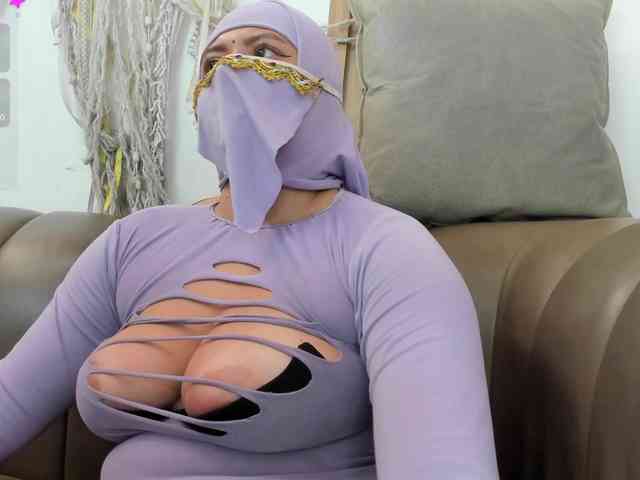 yasmin-dina webcam