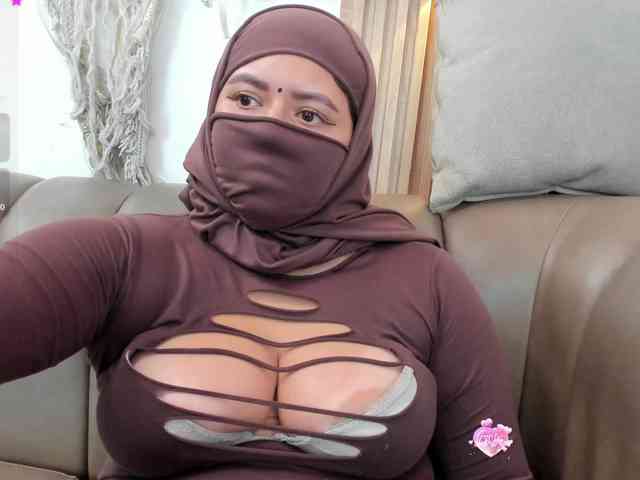 yasmin-dina