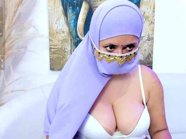 yasmin-dina