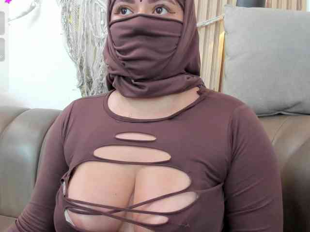yasmin-dina webcam