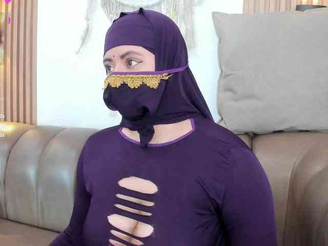 yasmin-dina webcam