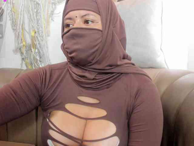 yasmin-dina webcam