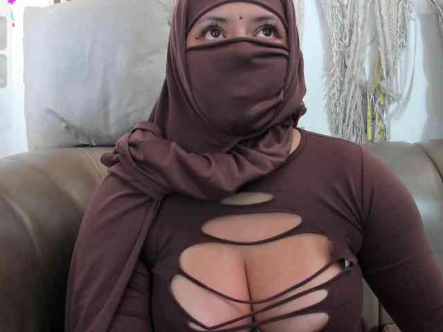 yasmin-dina webcam