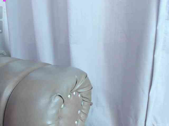 yasmin-dina webcam