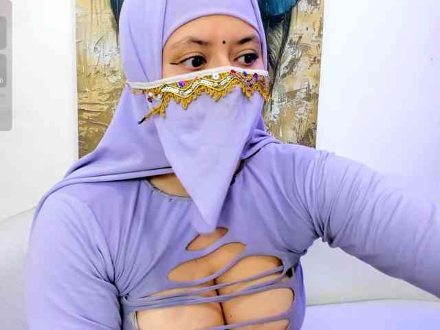 yasmin-dina