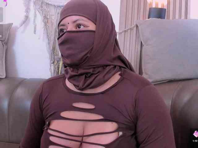 yasmin-dina webcam