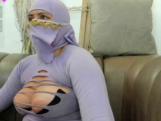 yasmin-dina webcam