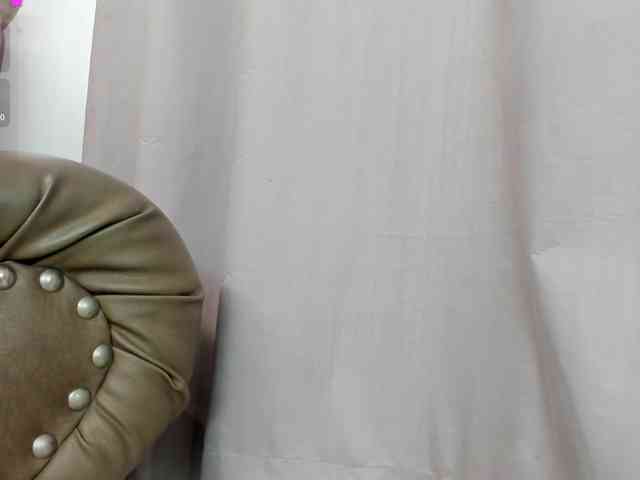 yasmin-dina webcam