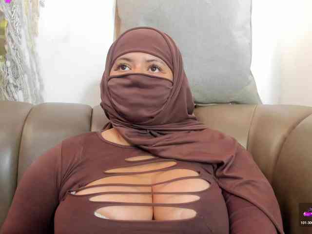 yasmin-dina