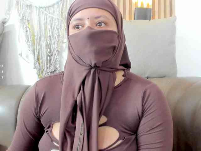 yasmin-dina webcam