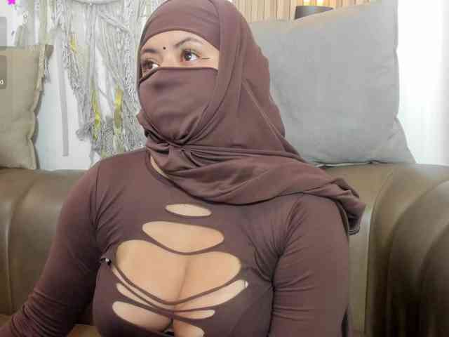 yasmin-dina webcam