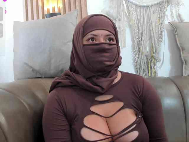 yasmin-dina webcam