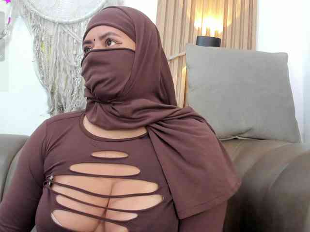 yasmin-dina webcam