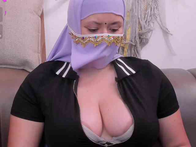 yasmin-dina webcam