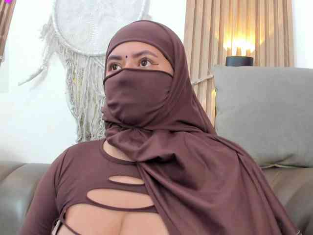 yasmin-dina webcam