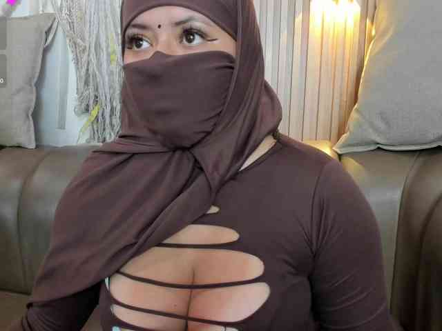 yasmin-dina