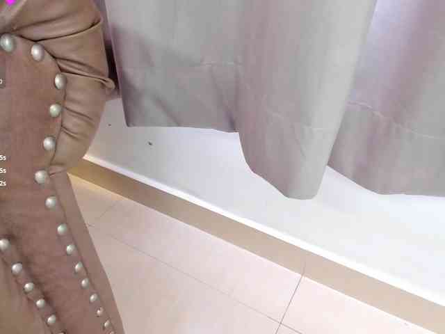 yasmin-dina webcam