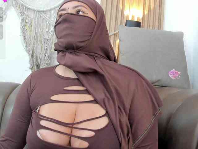 yasmin-dina webcam