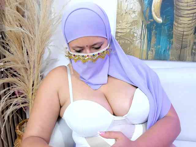 yasmin-dina