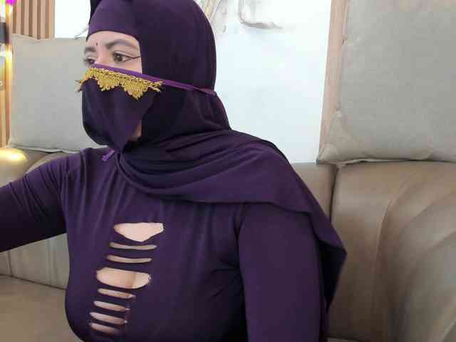 yasmin-dina webcam