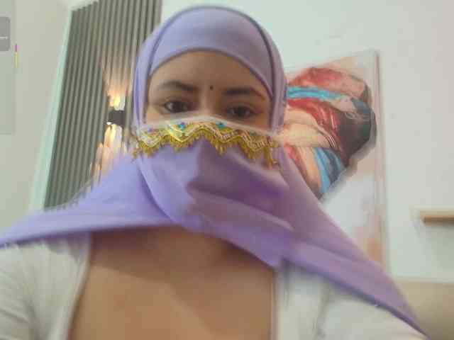 yasmin-dina webcam