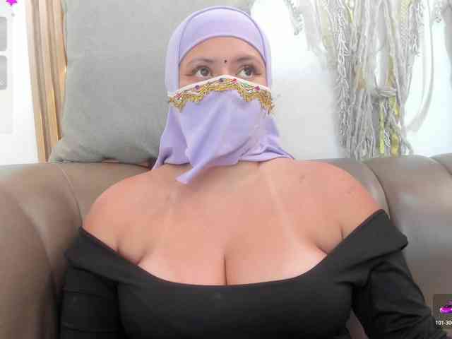 yasmin-dina webcam