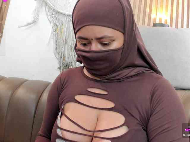 yasmin-dina webcam