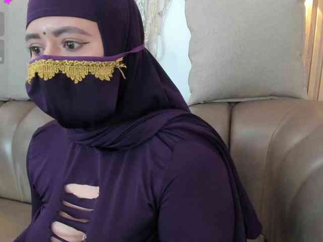 yasmin-dina webcam