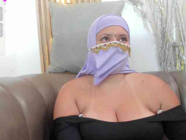 yasmin-dina webcam