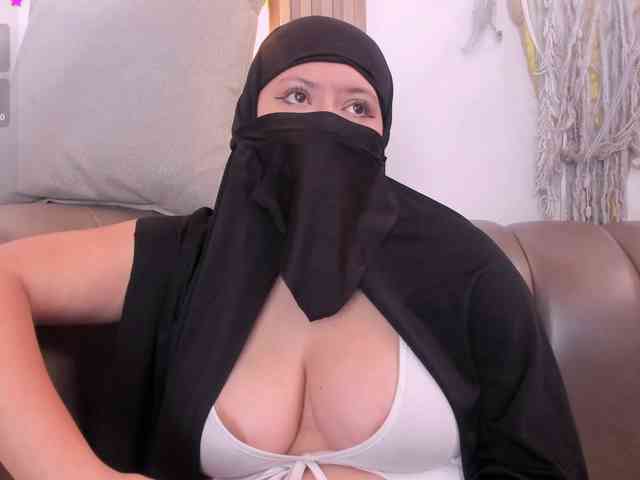 yasmin-dina webcam