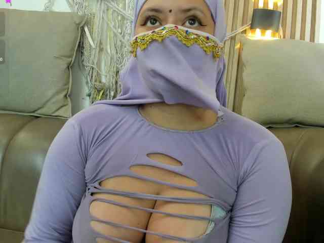 yasmin-dina webcam