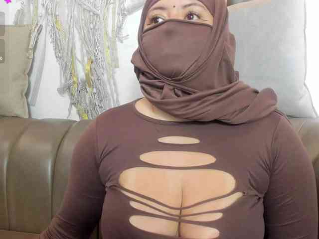yasmin-dina webcam